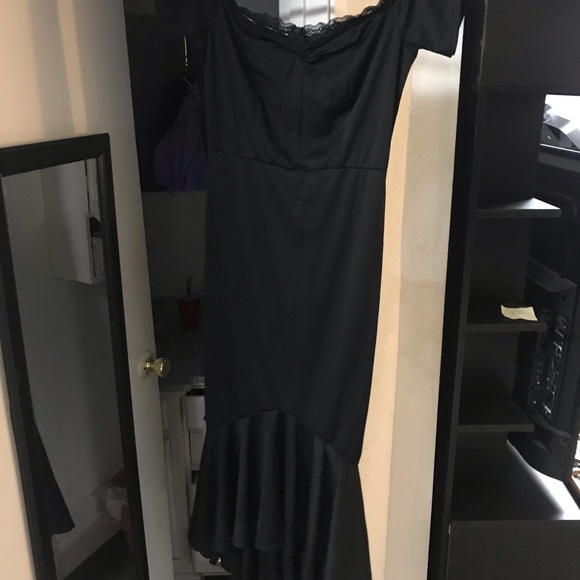 made2envy Lace Trim Off Shoulder Mermaid Maxi Part - Picture 7 of 8